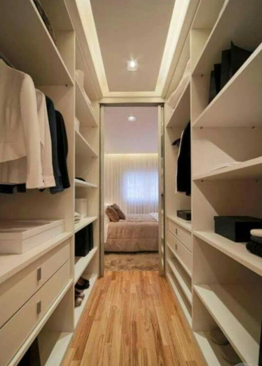П-образная гардеробная комната в спальню Абакан