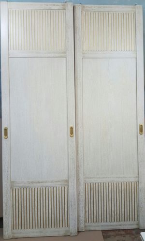 Двери для шкафа купе с фрезеровкой Абакан